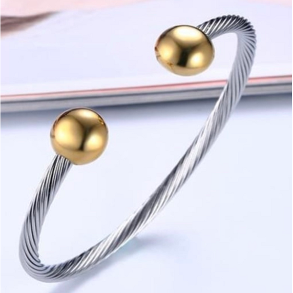 Cable Bangle