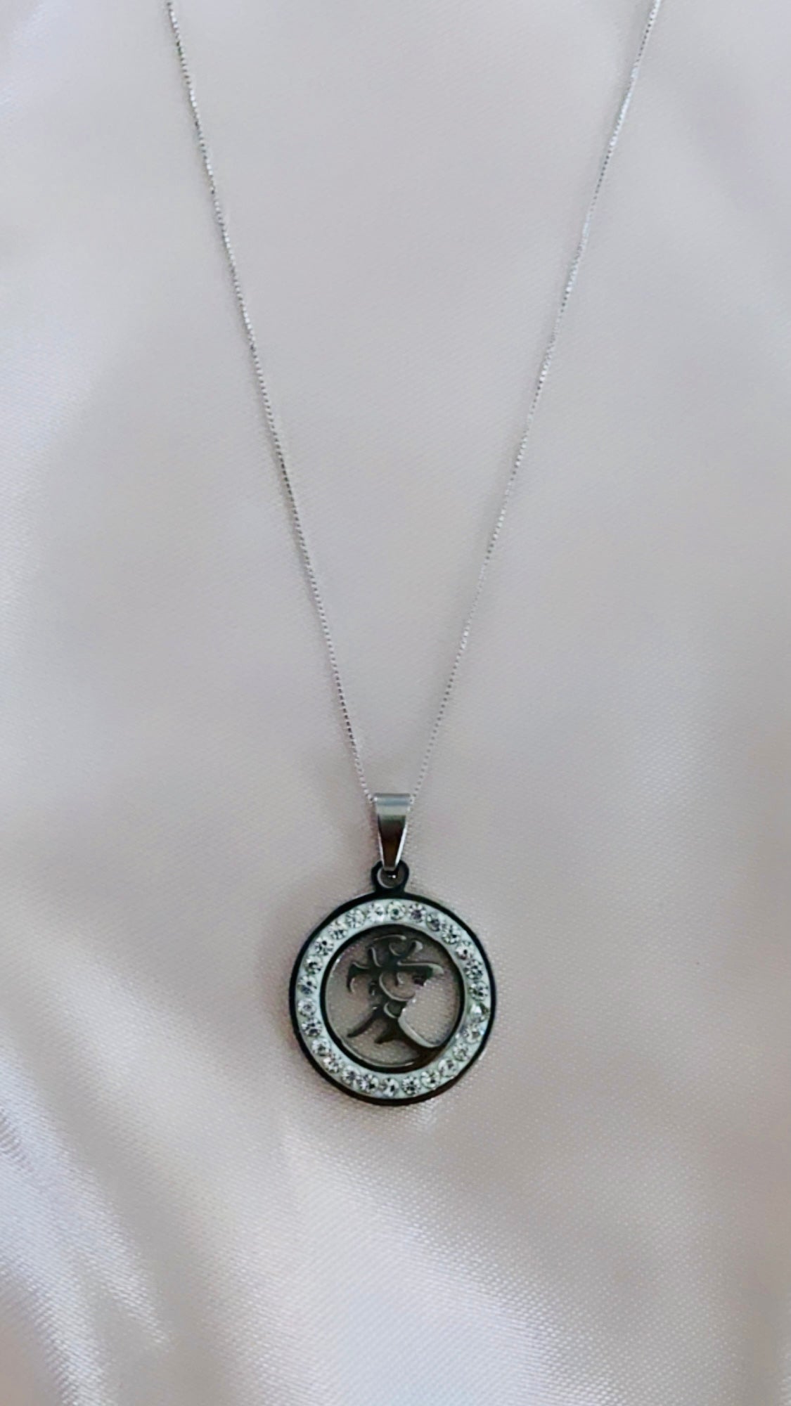 Amyra Love Necklace