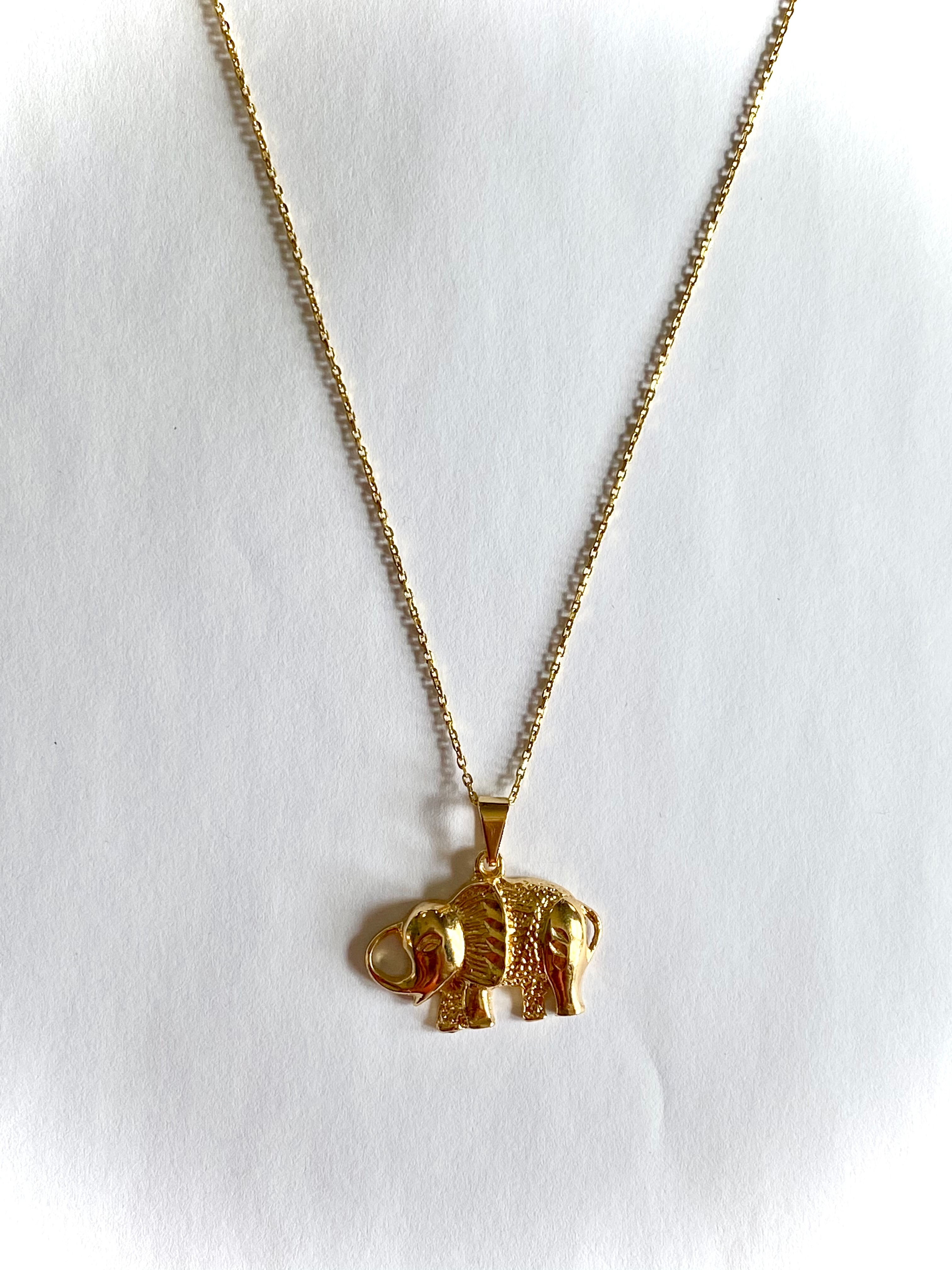 Dainty Elephant Necklace