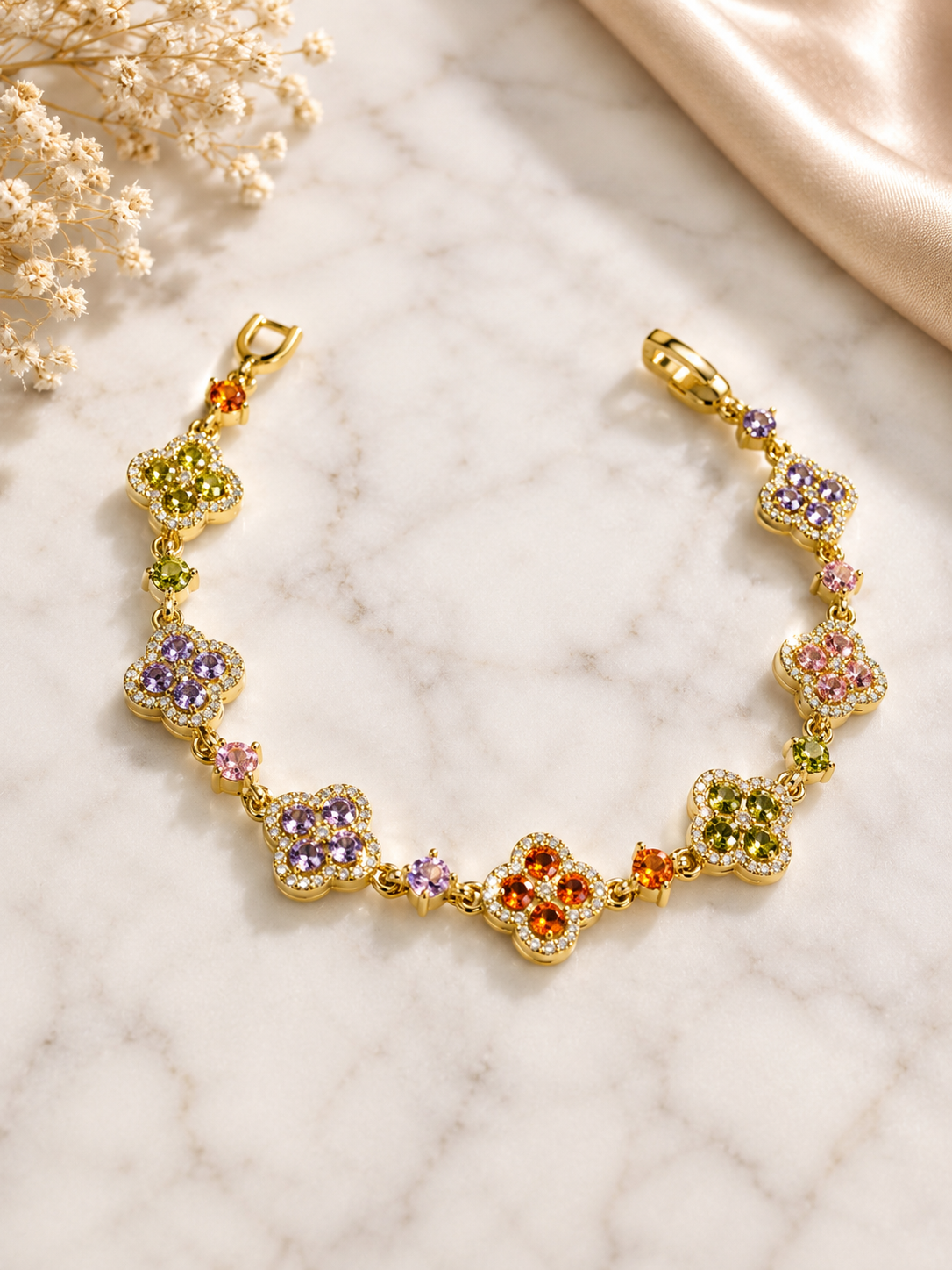 Luxe Clover Pavé Bracelet – Sunset Bloom