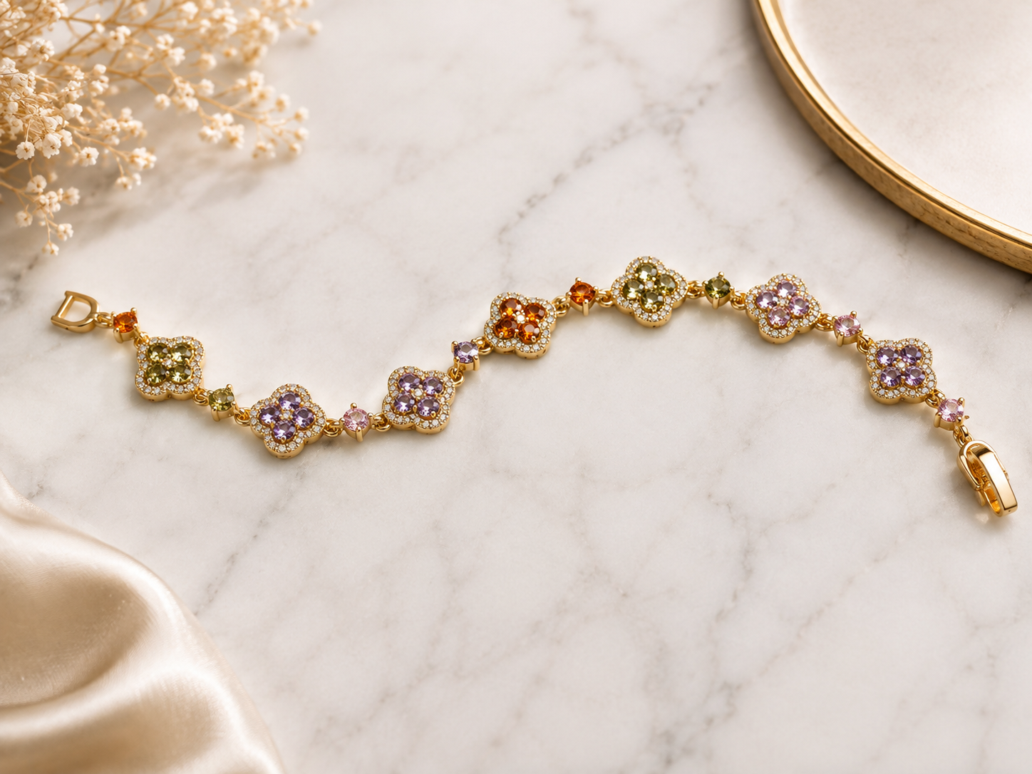 Luxe Clover Pavé Bracelet – Sunset Bloom
